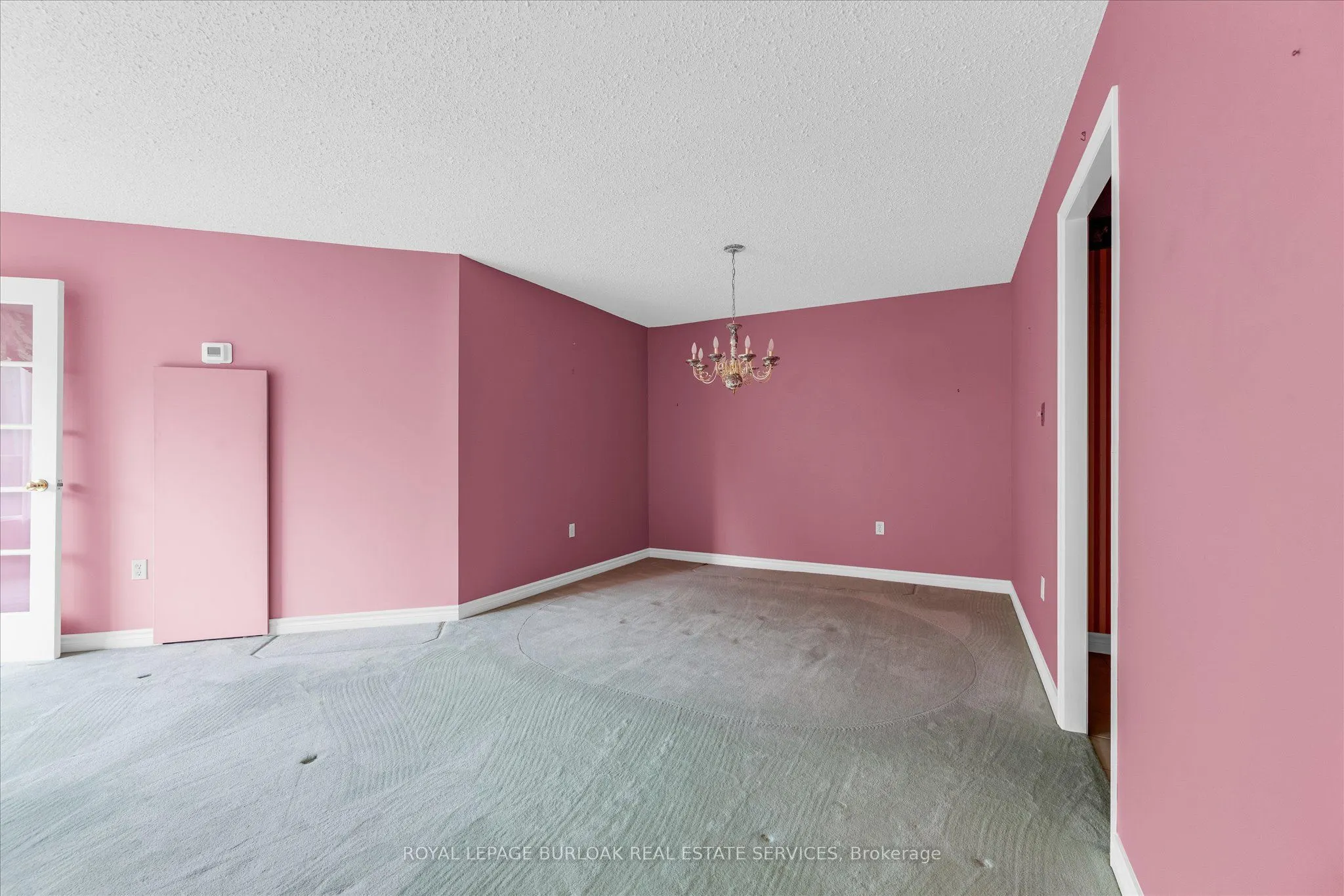2121 Lakeshore Road #404