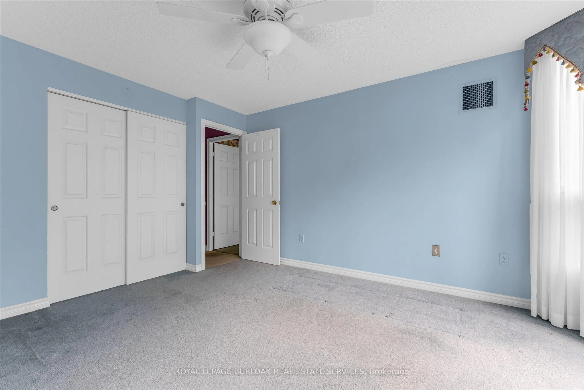 2121 Lakeshore Road #404