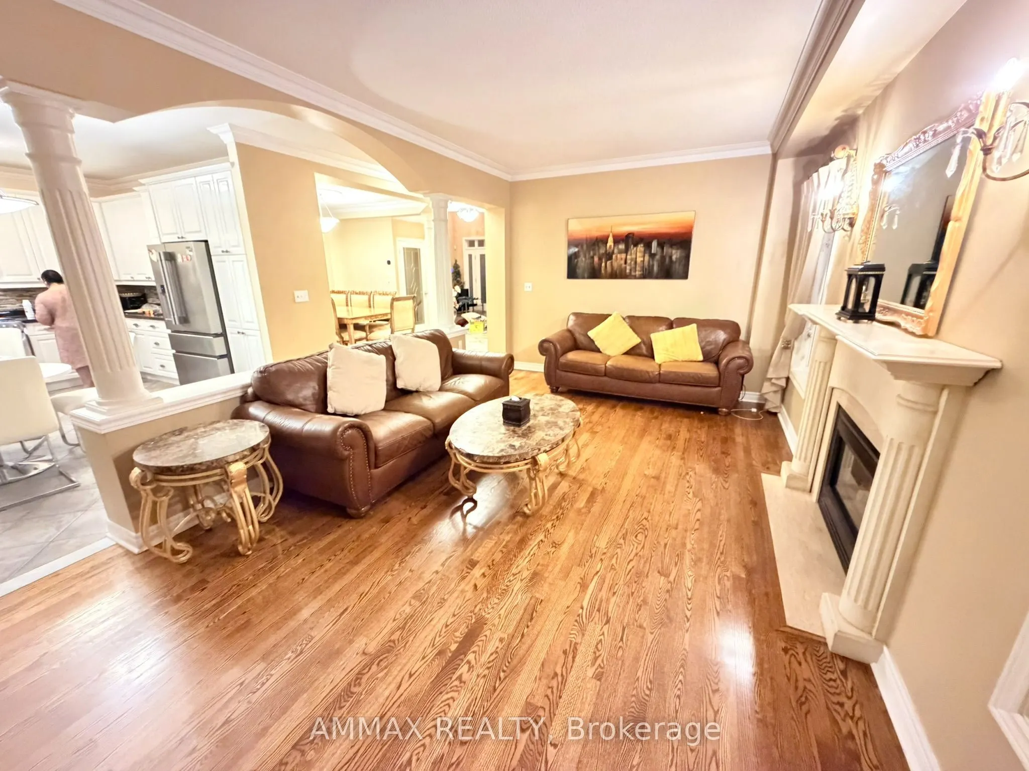 1306 Waubanoka Way