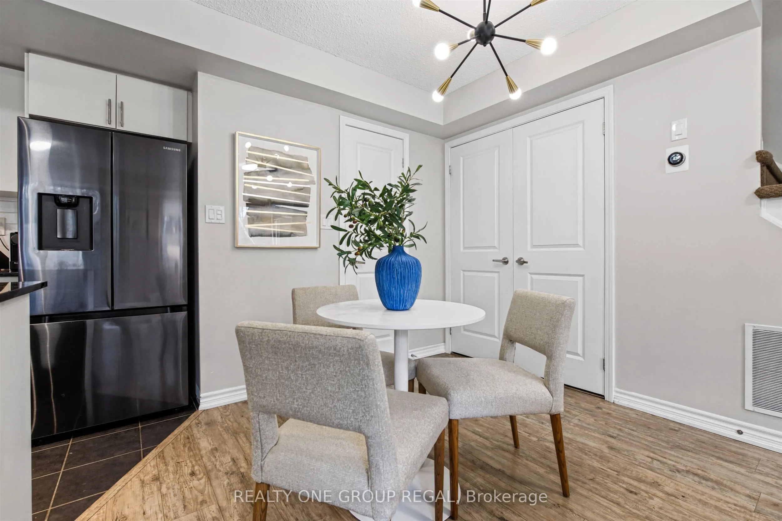6 Foundry Avenue #155