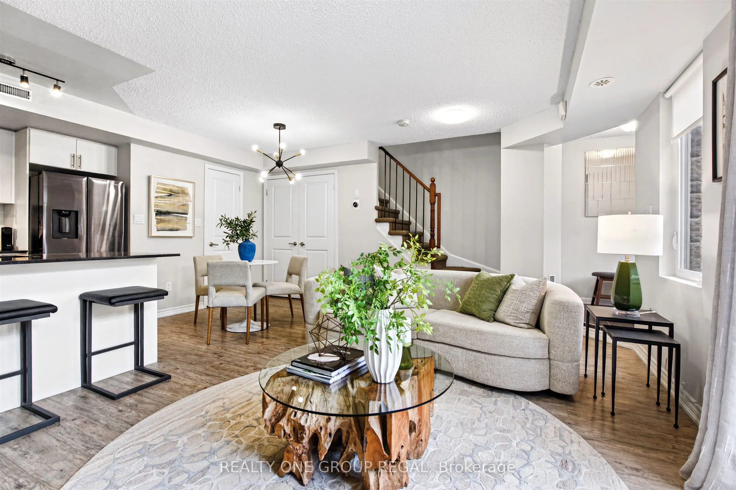 6 Foundry Avenue #155