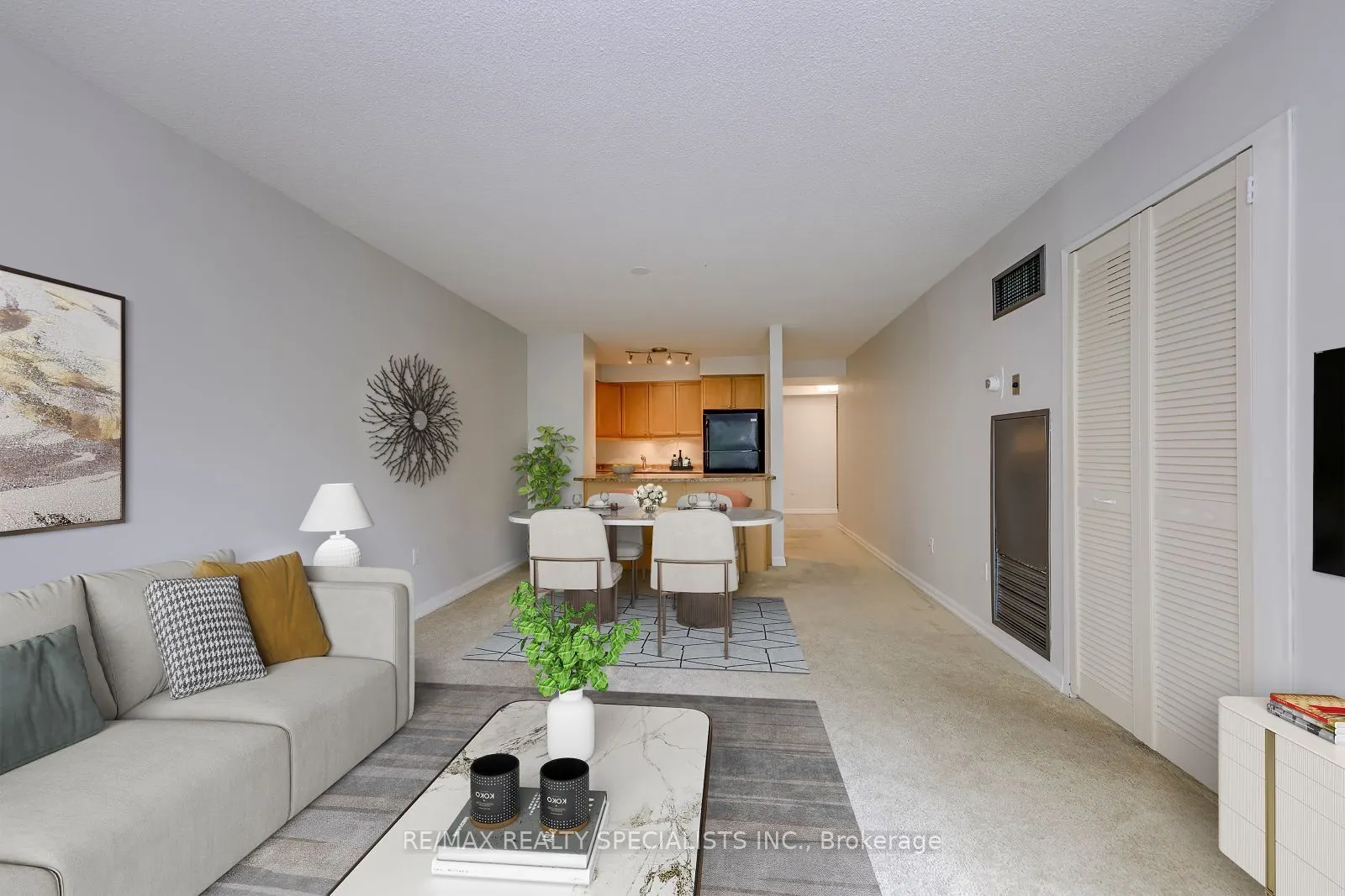 2155 Burnhamthorpe Road W #212