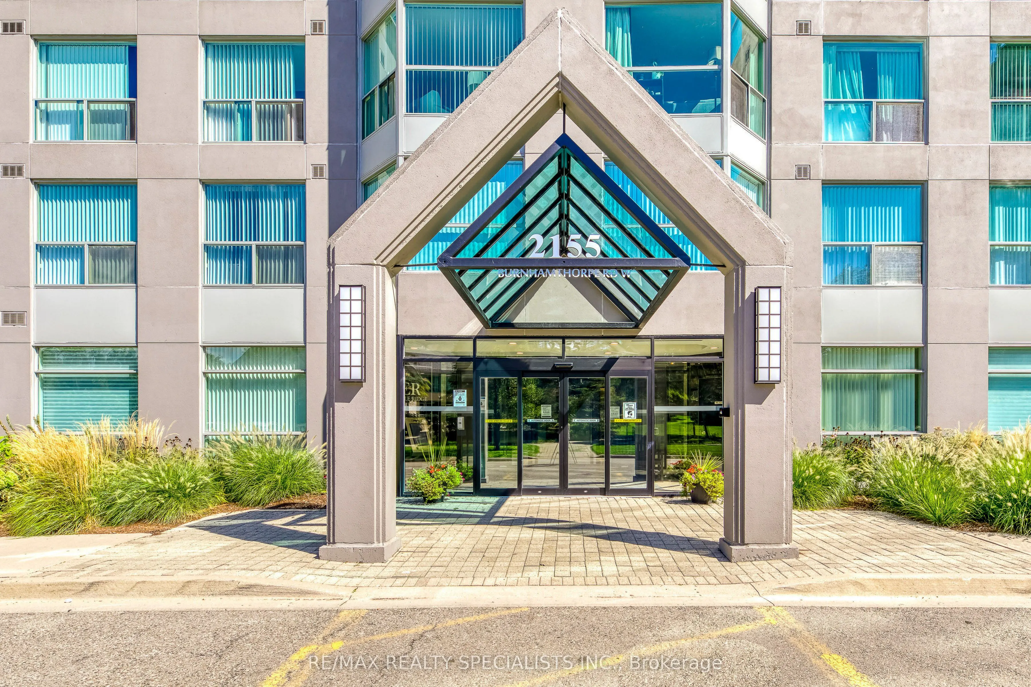 2155 Burnhamthorpe Road W #212