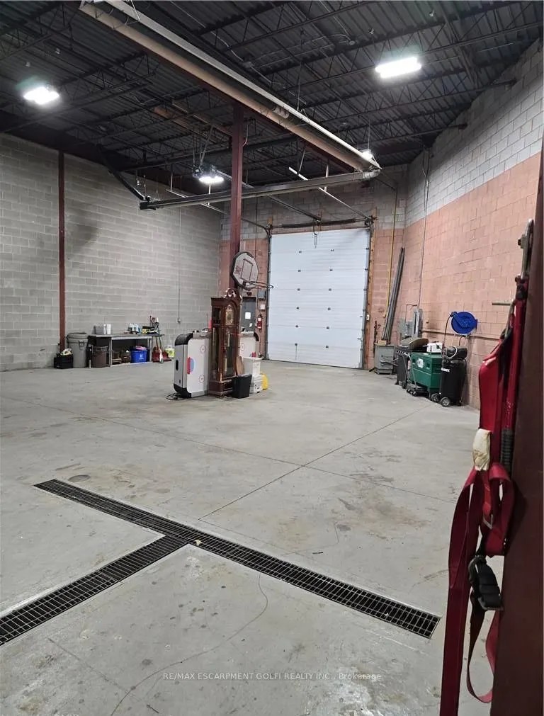 5100 South Service Road #29