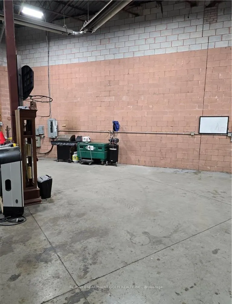 5100 South Service Road #29