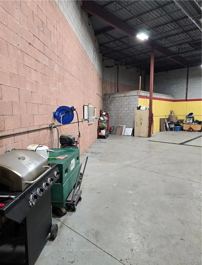 5100 South Service Road #29