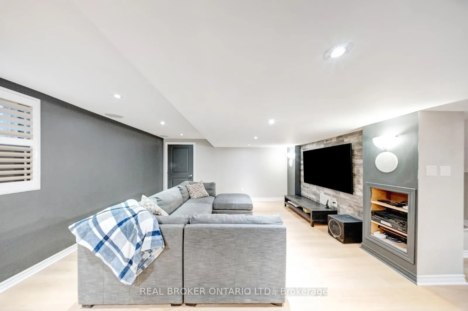 277 Potts Terrace