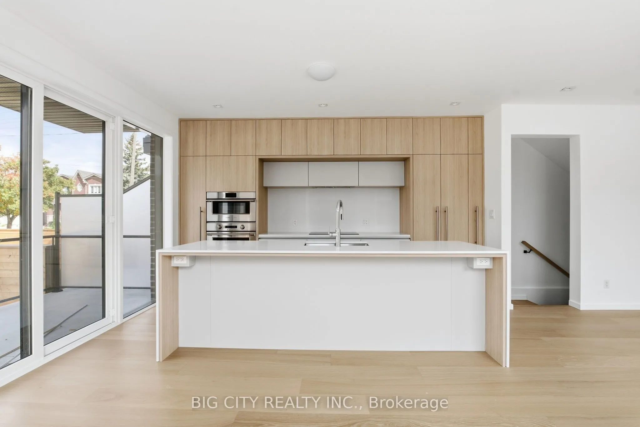 276 Lanor Avenue #2