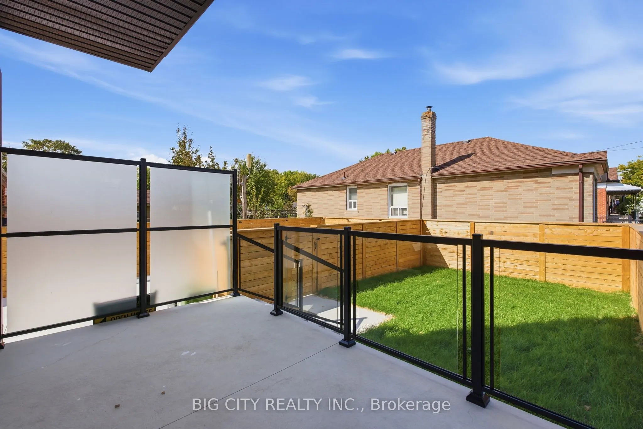 276 Lanor Avenue #2