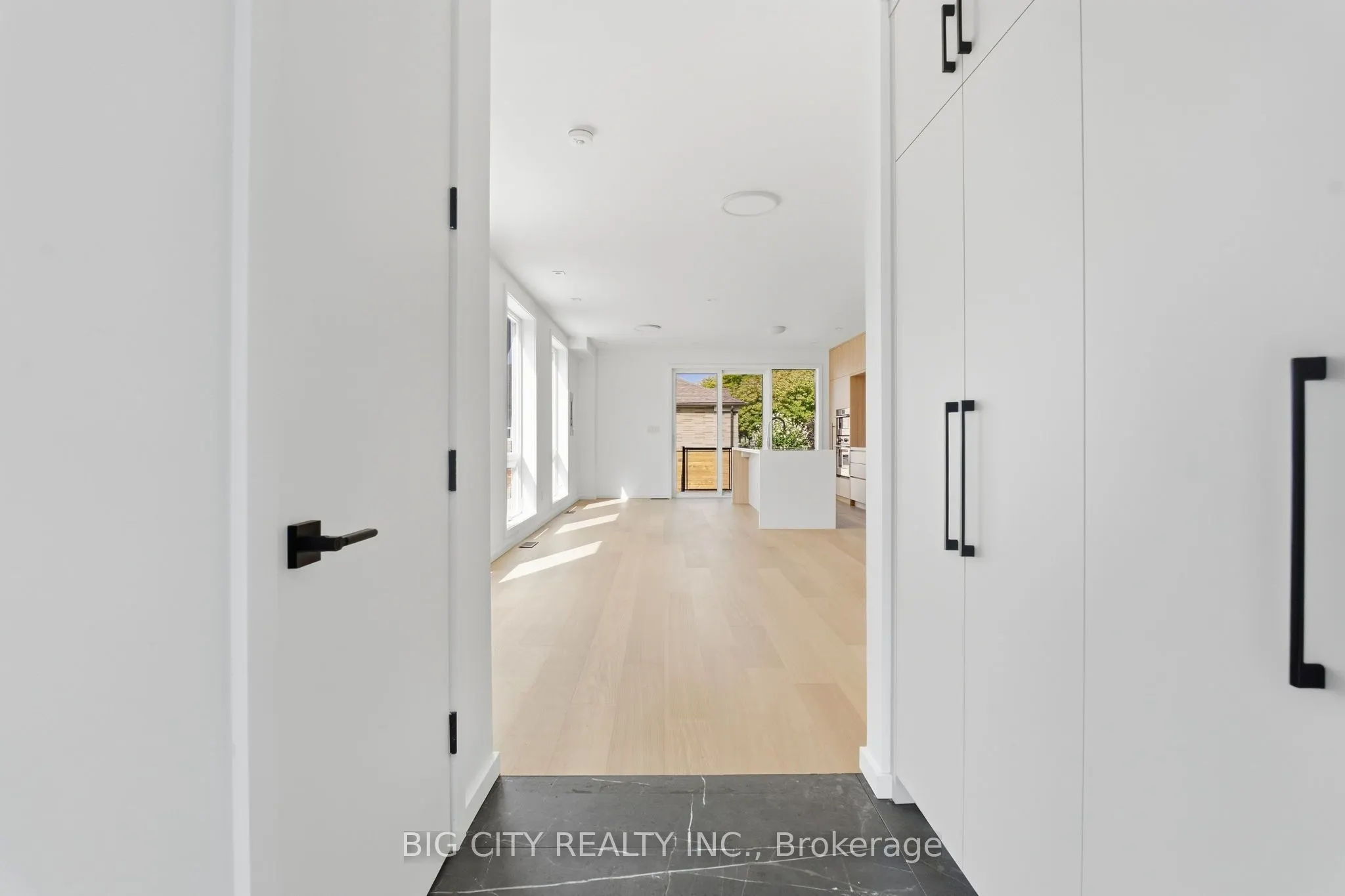 276 Lanor Avenue #2