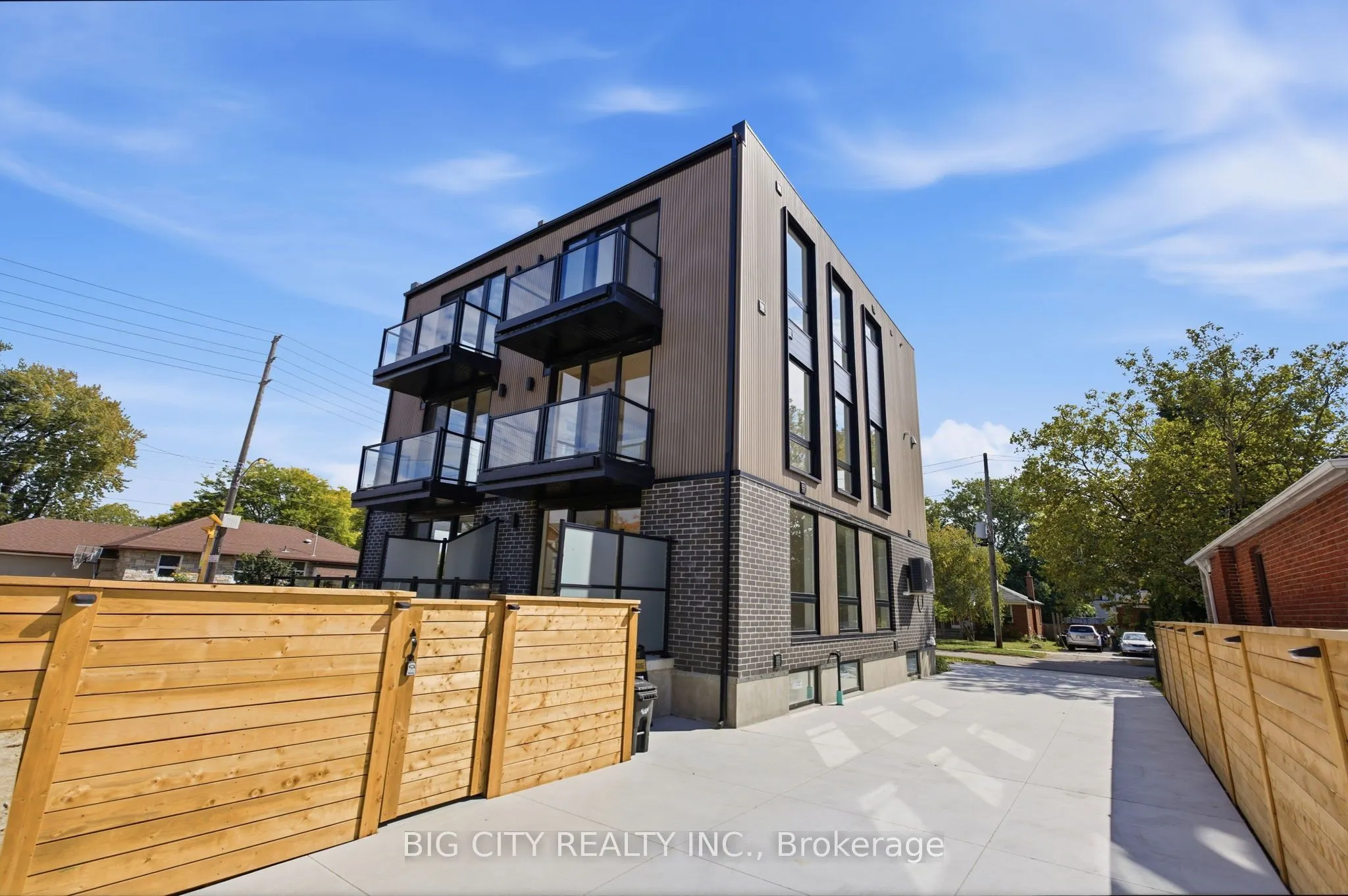 276 Lanor Avenue #2