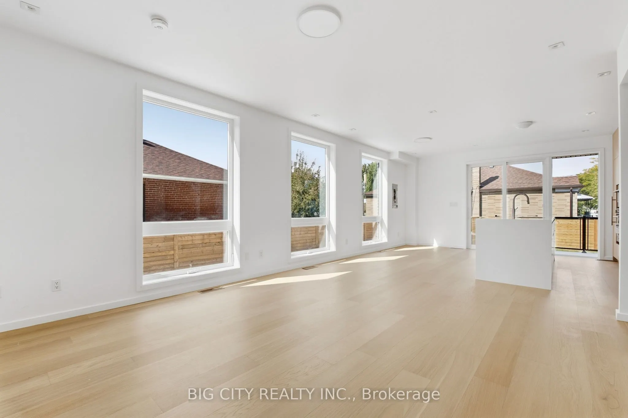 276 Lanor Avenue #2
