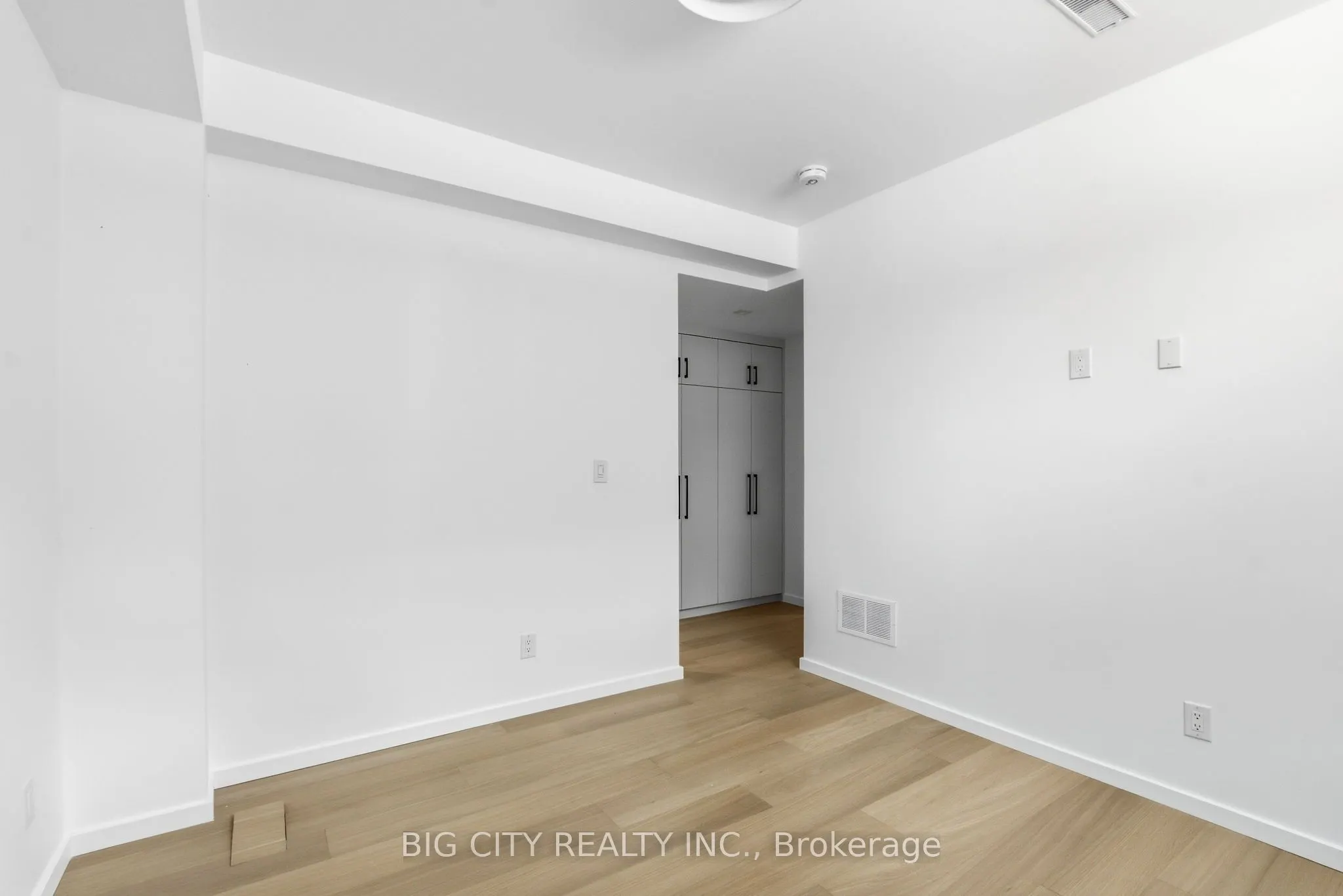 276 Lanor Avenue #2