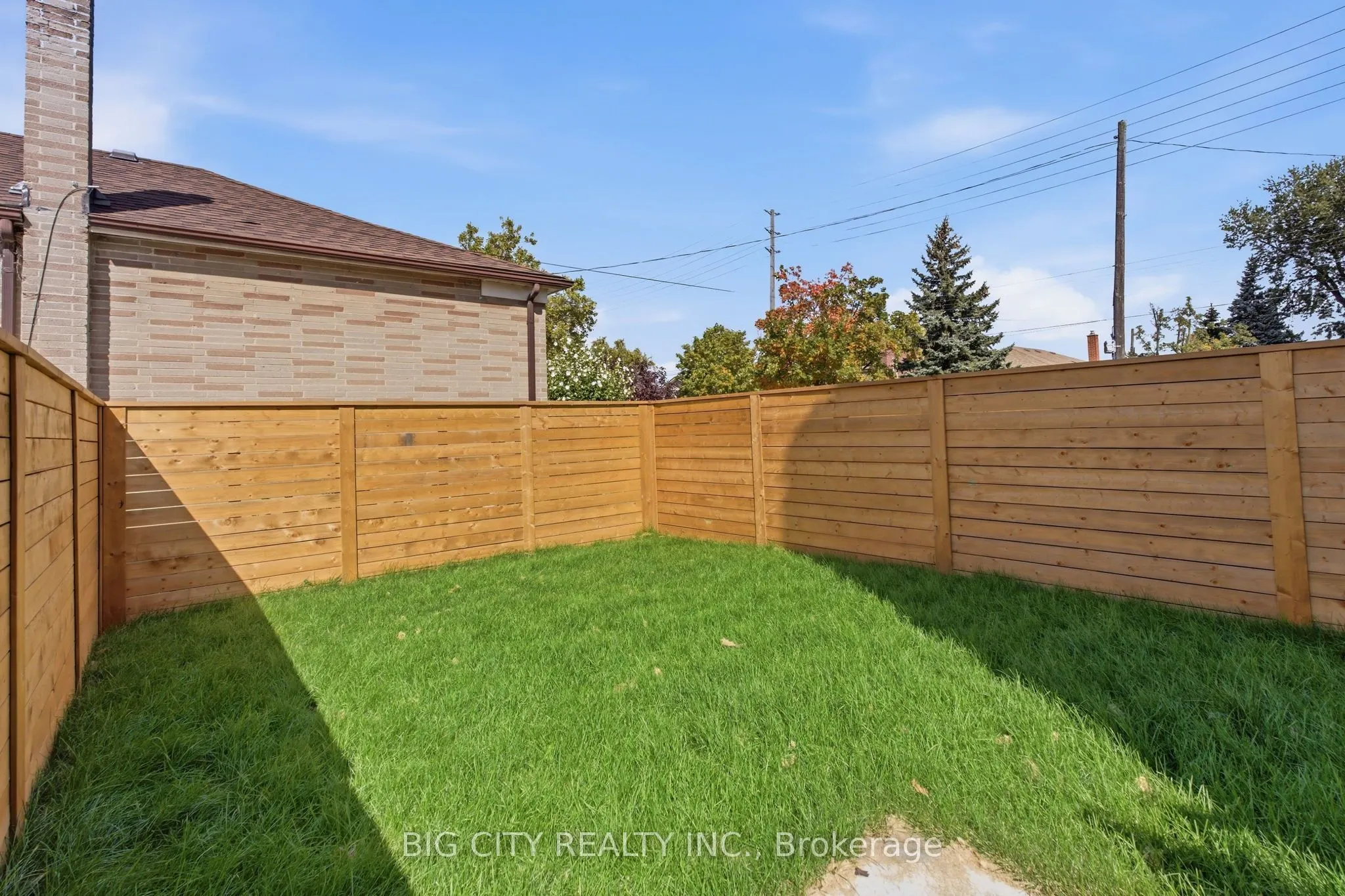 276 Lanor Avenue #2