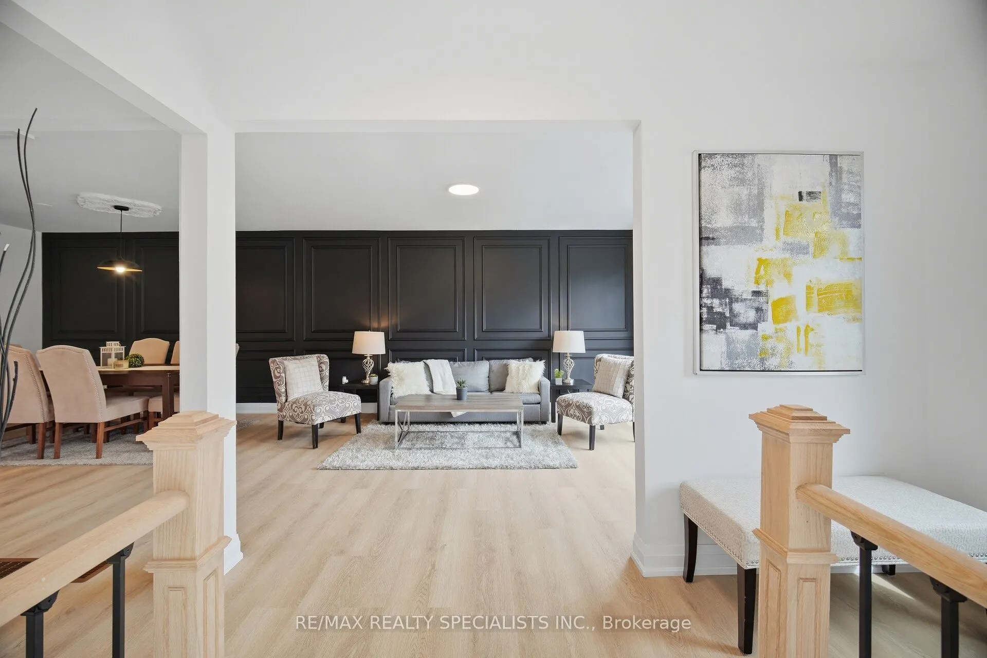 565 Hayward Crescent