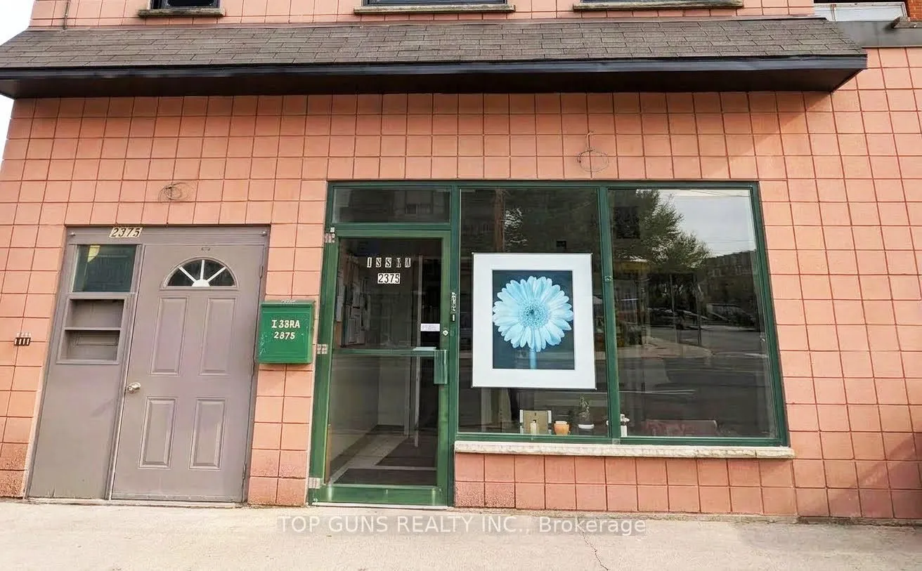 2375 St Clair Avenue W