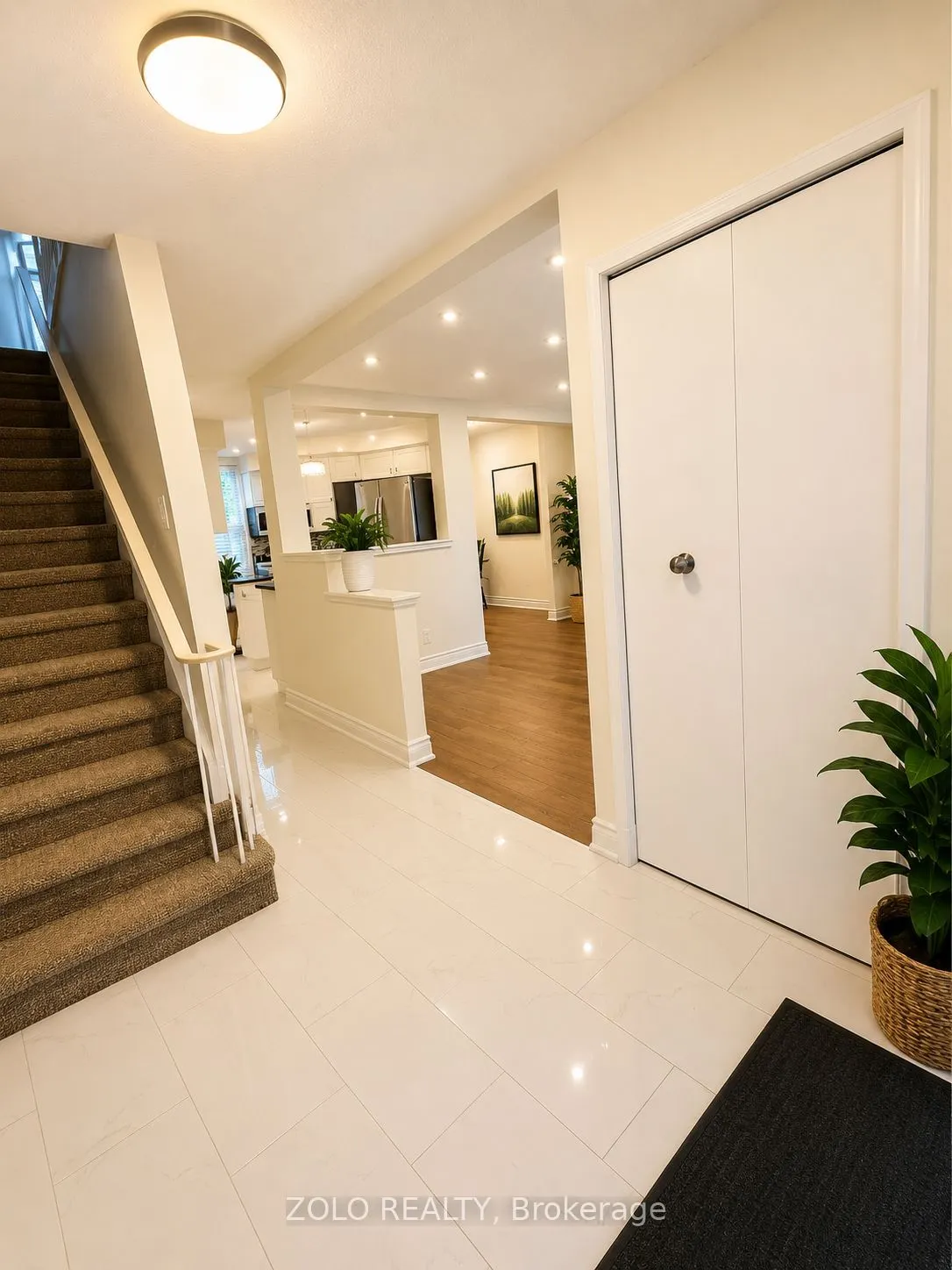 3250 The Credit Woodlands #16