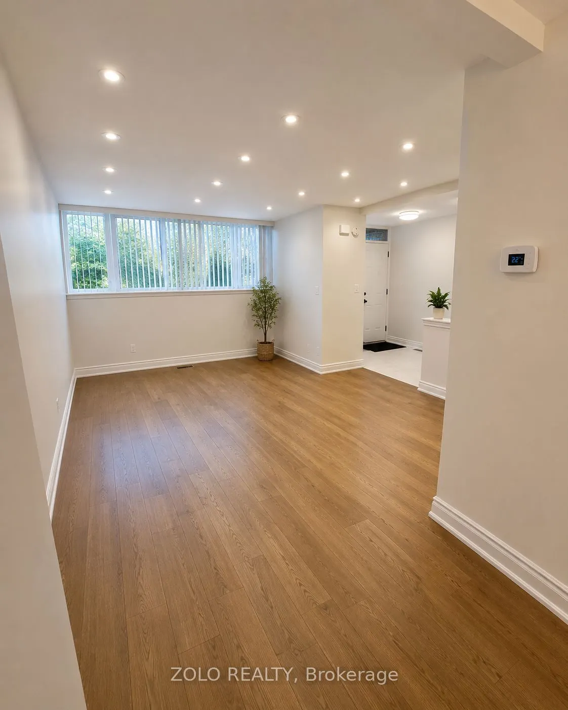 3250 The Credit Woodlands #16