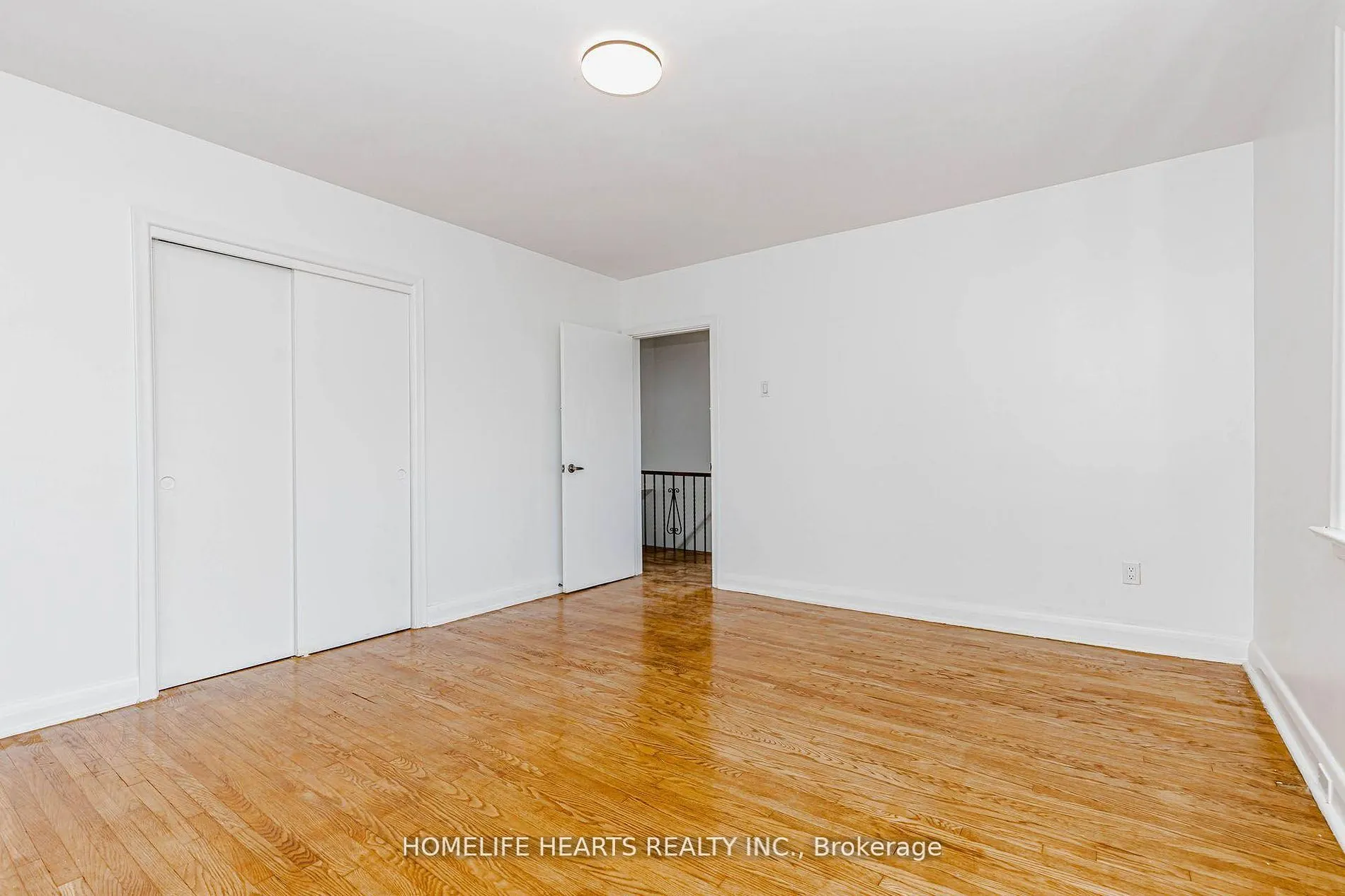 6 Dittmer Crescent