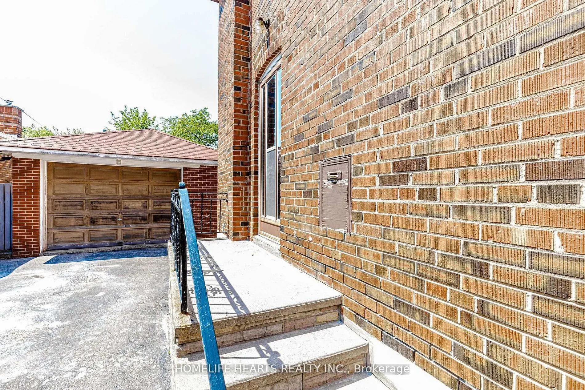 6 Dittmer Crescent