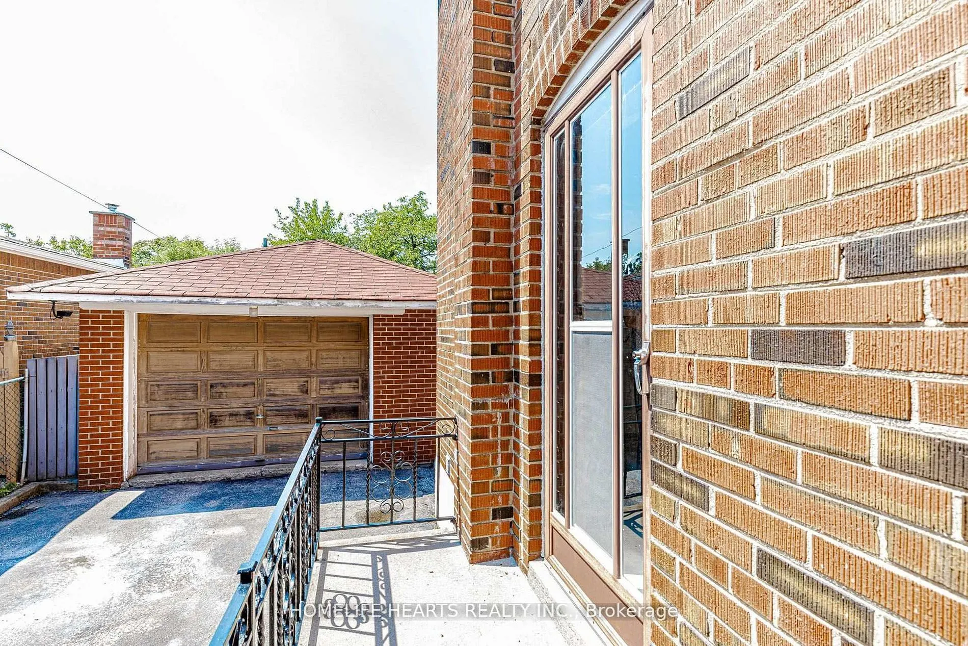 6 Dittmer Crescent