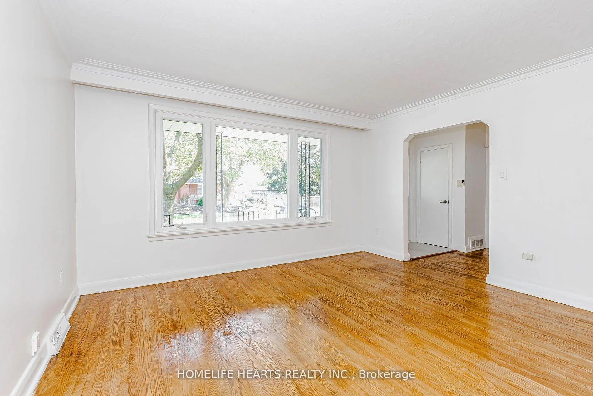 6 Dittmer Crescent