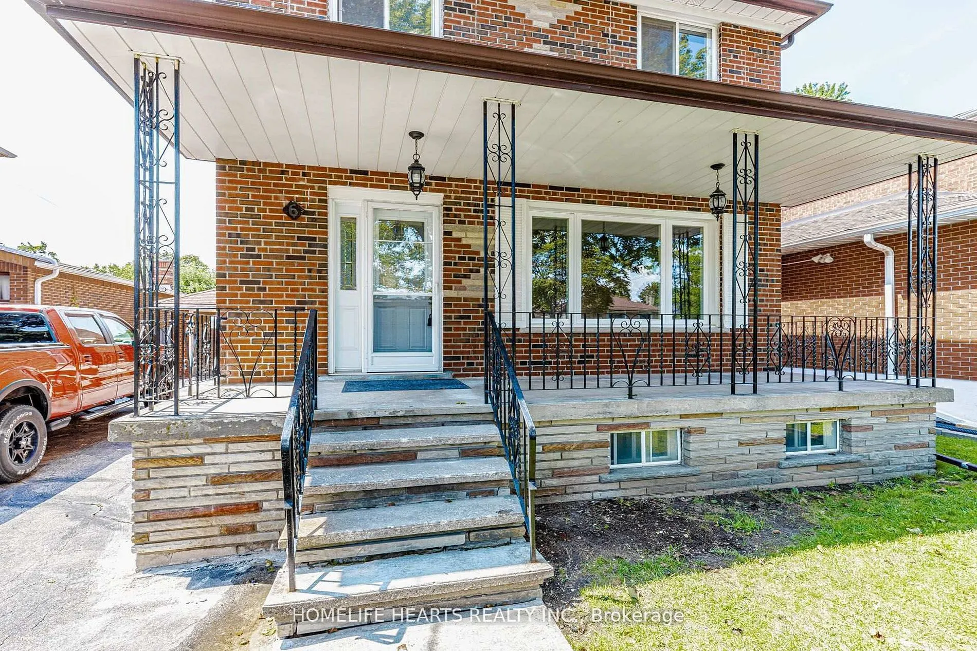 6 Dittmer Crescent