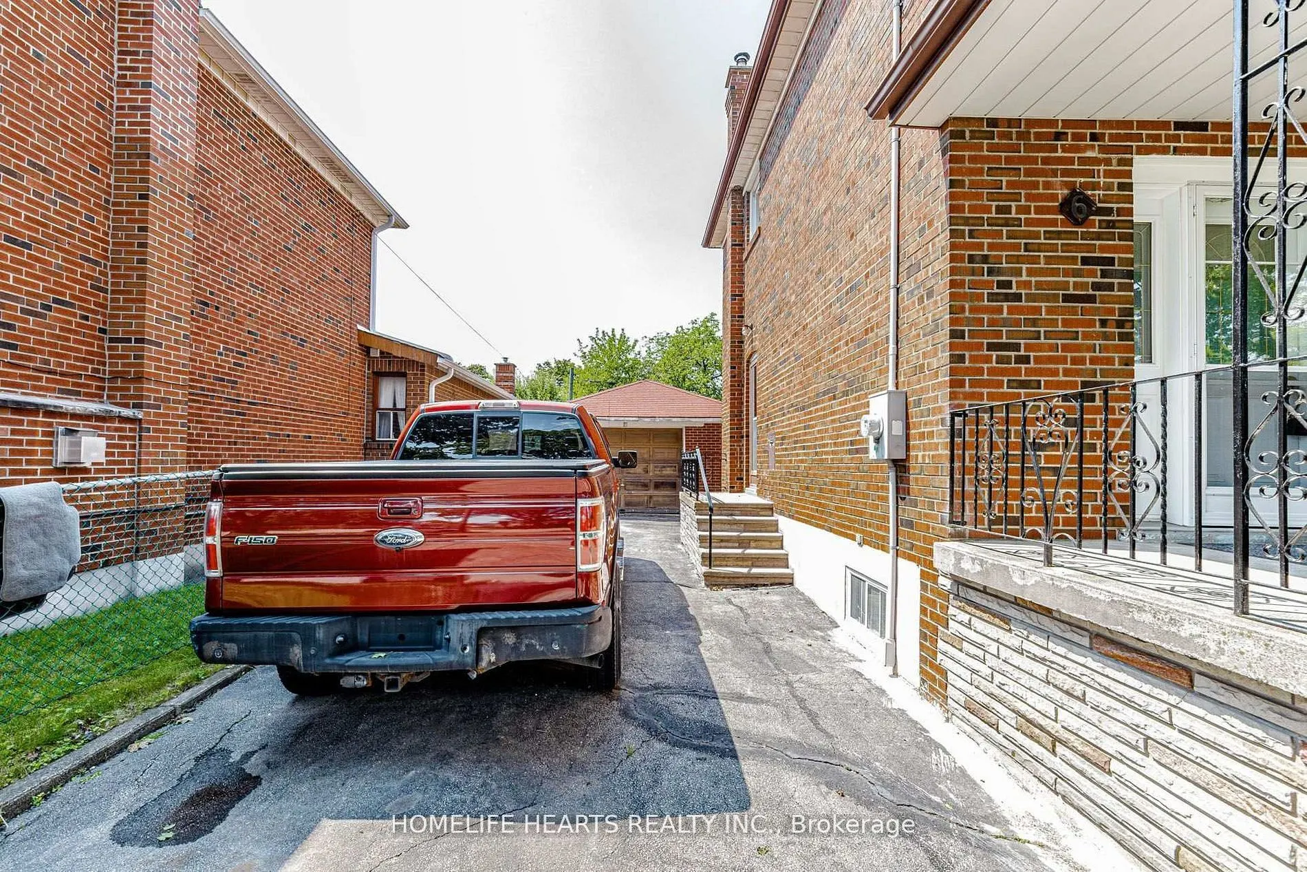 6 Dittmer Crescent