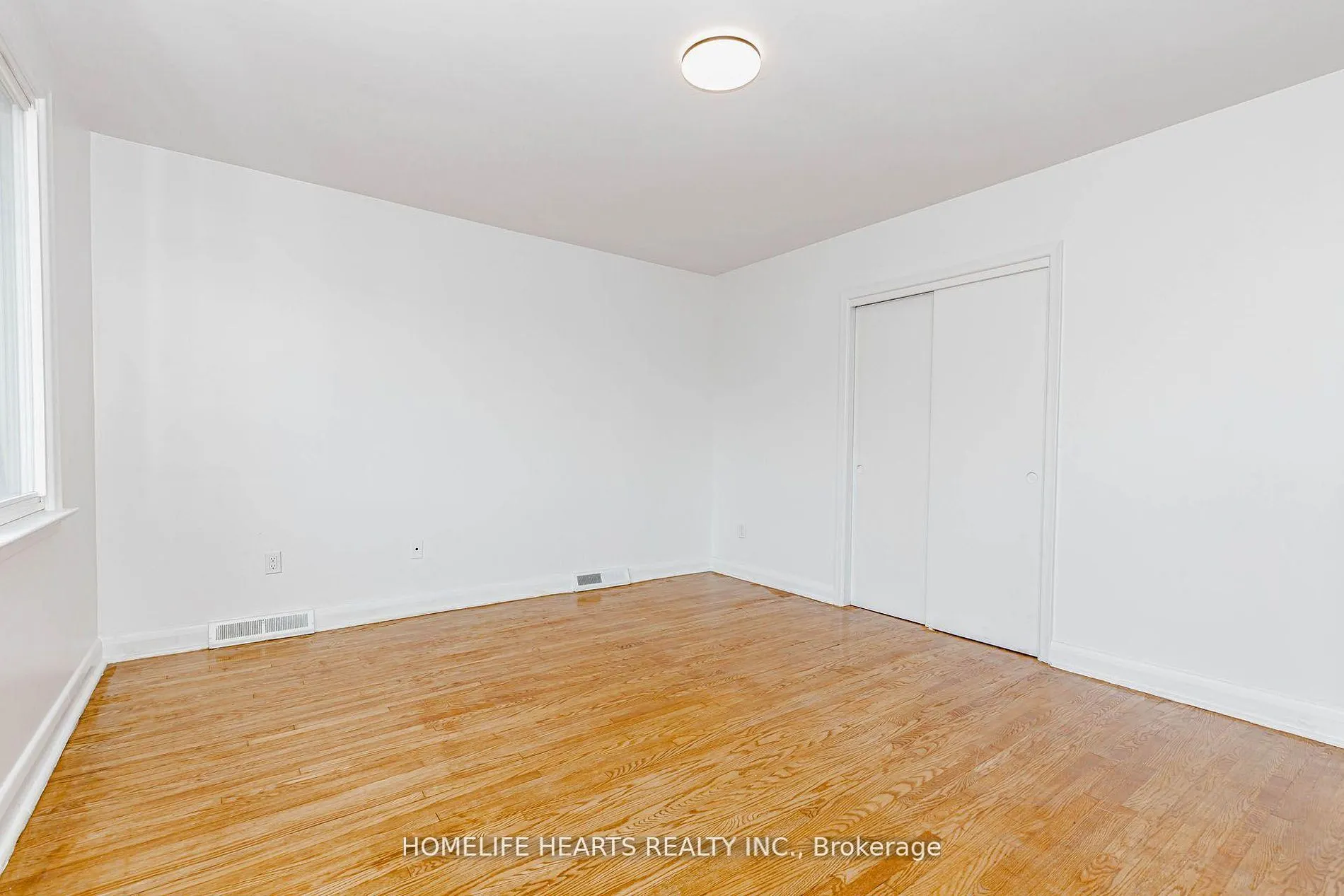 6 Dittmer Crescent