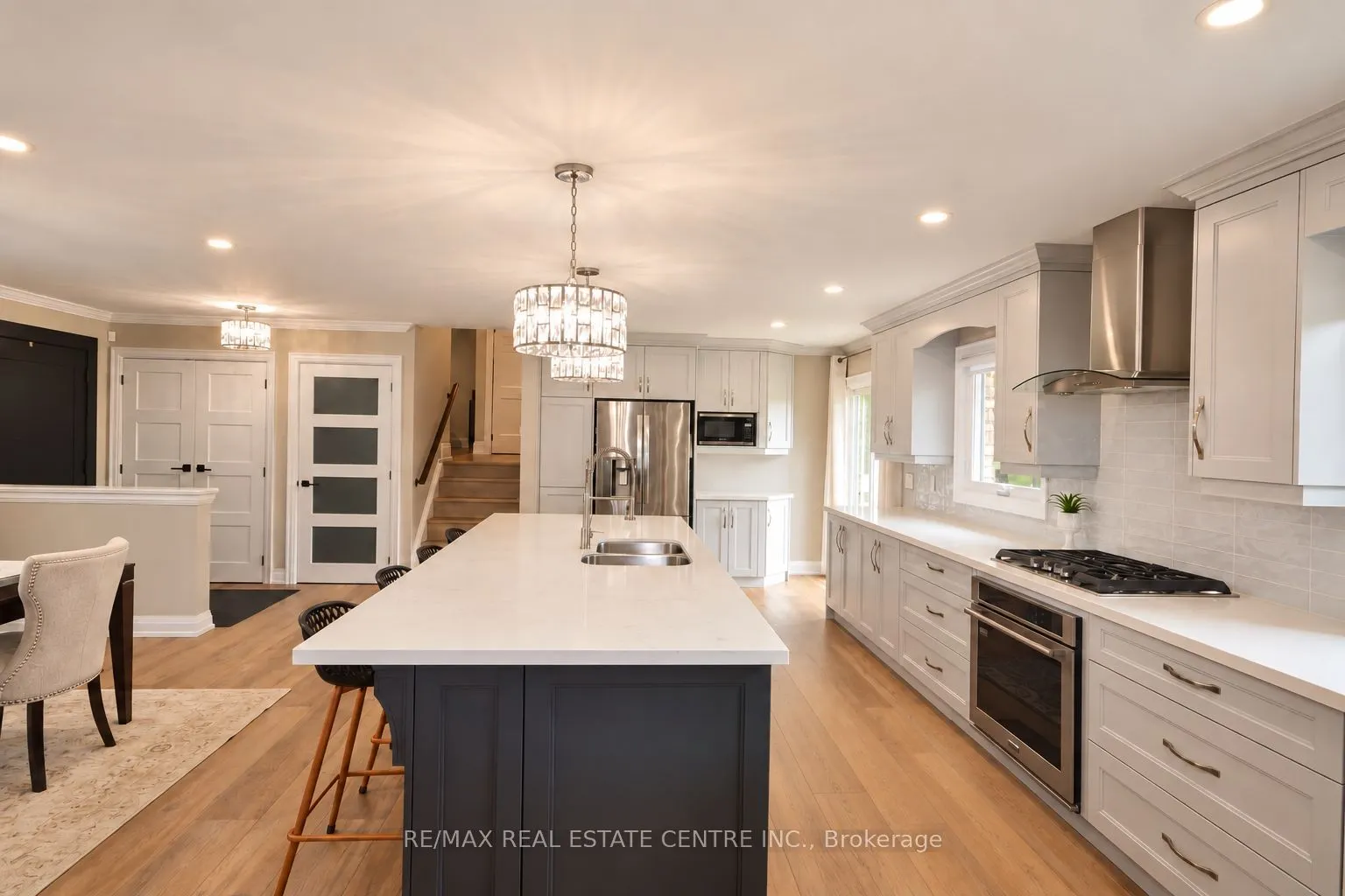 8 Kevinwood Drive