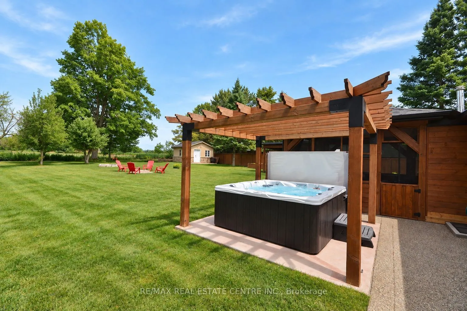 8 Kevinwood Drive