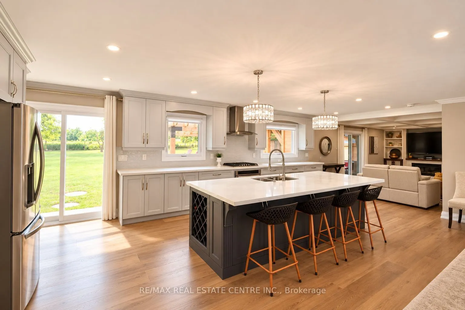 8 Kevinwood Drive
