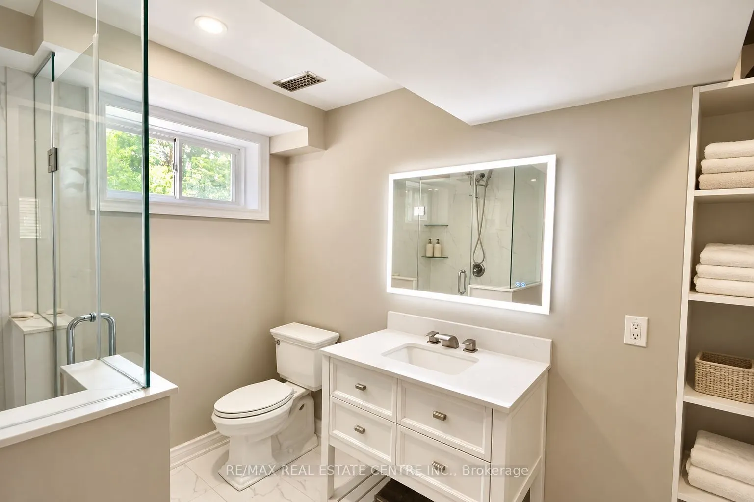 8 Kevinwood Drive
