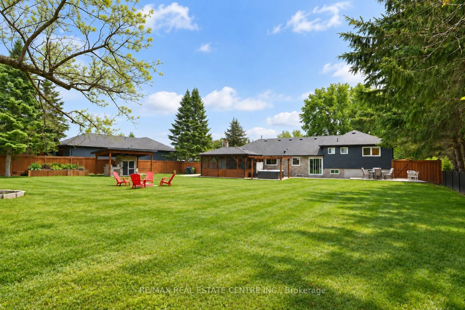 8 Kevinwood Drive