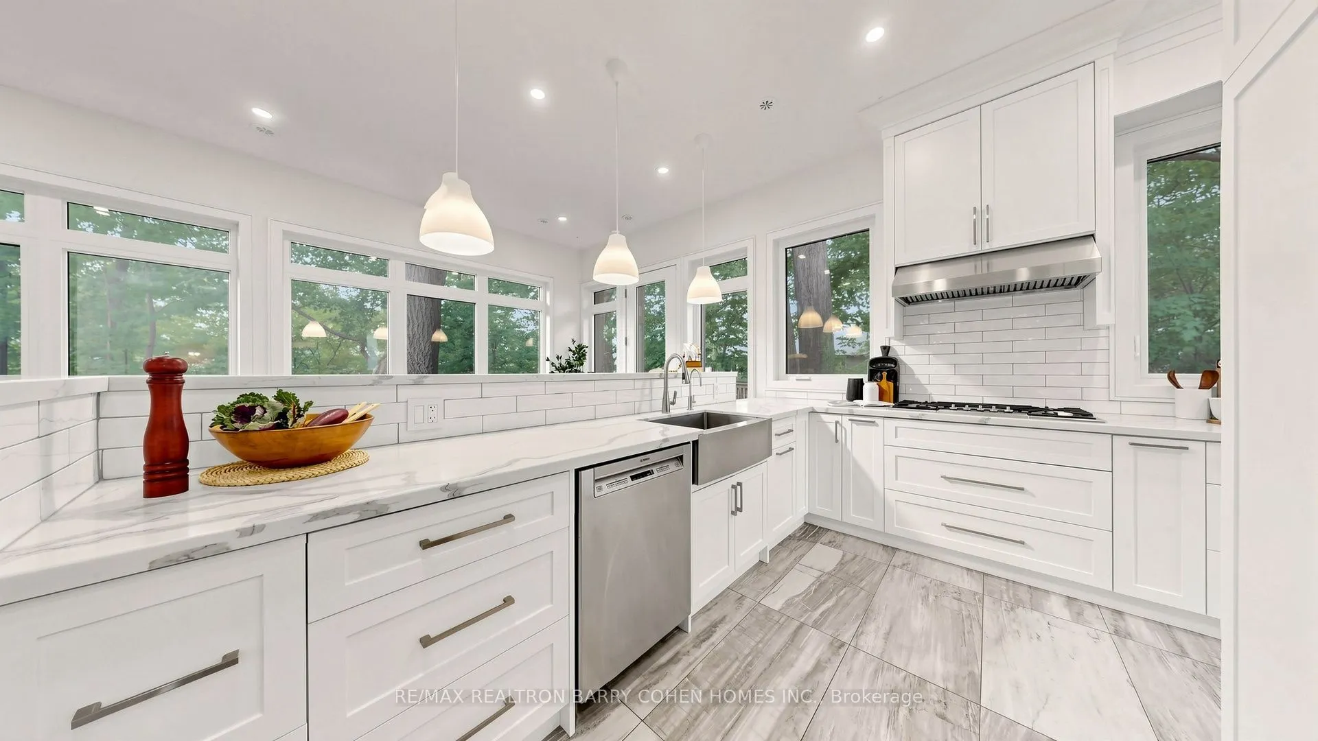 7 Greenbrook Drive