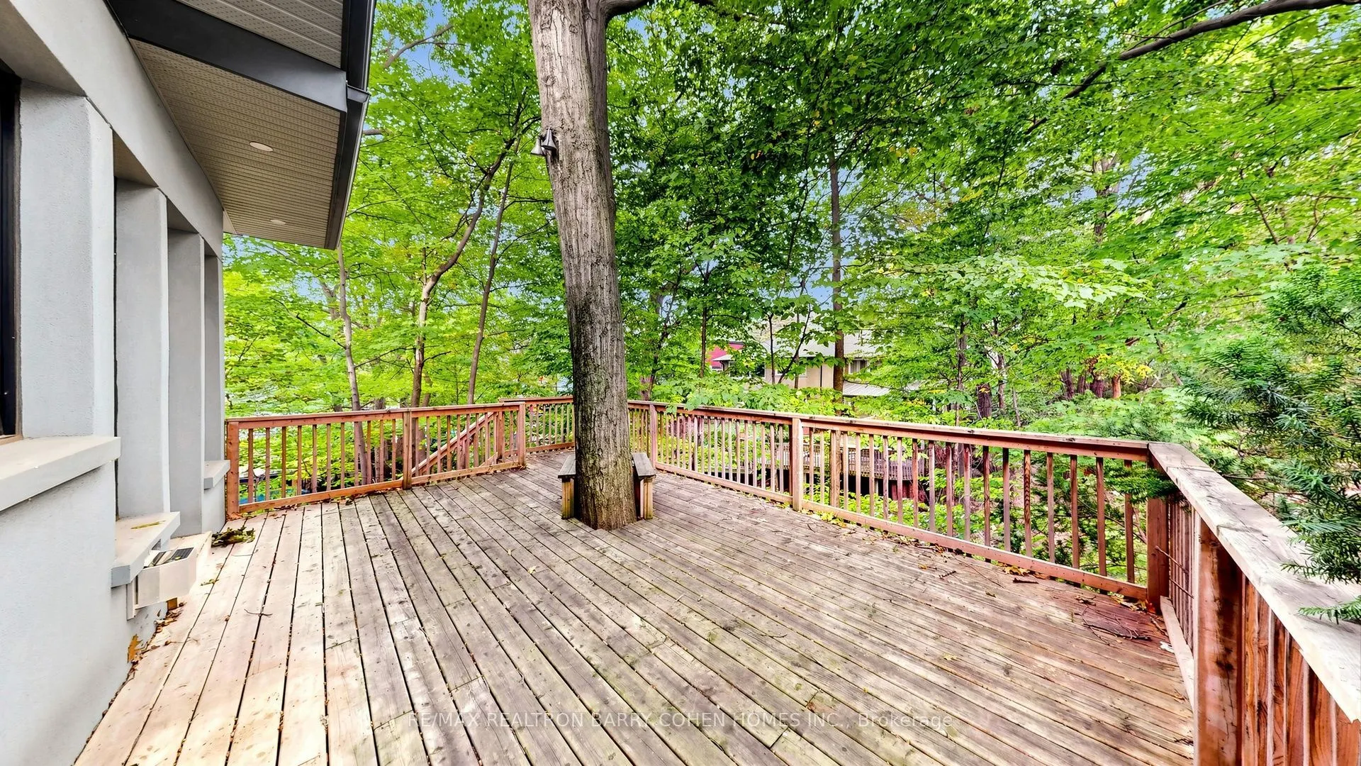 7 Greenbrook Drive