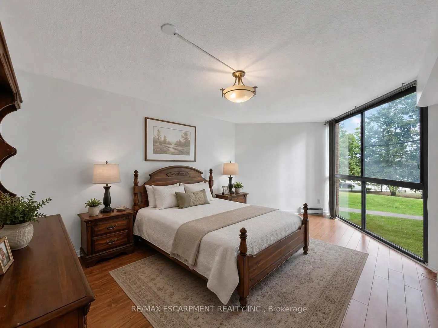 1230 Marlborough Court #202