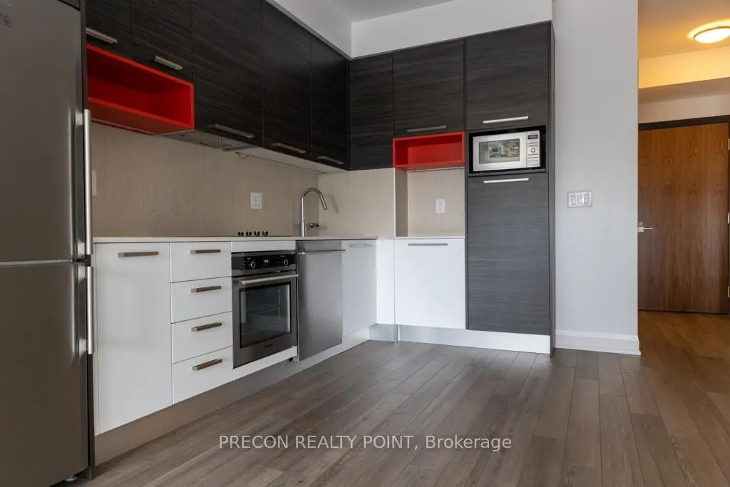 36 Park Lawn Road #806