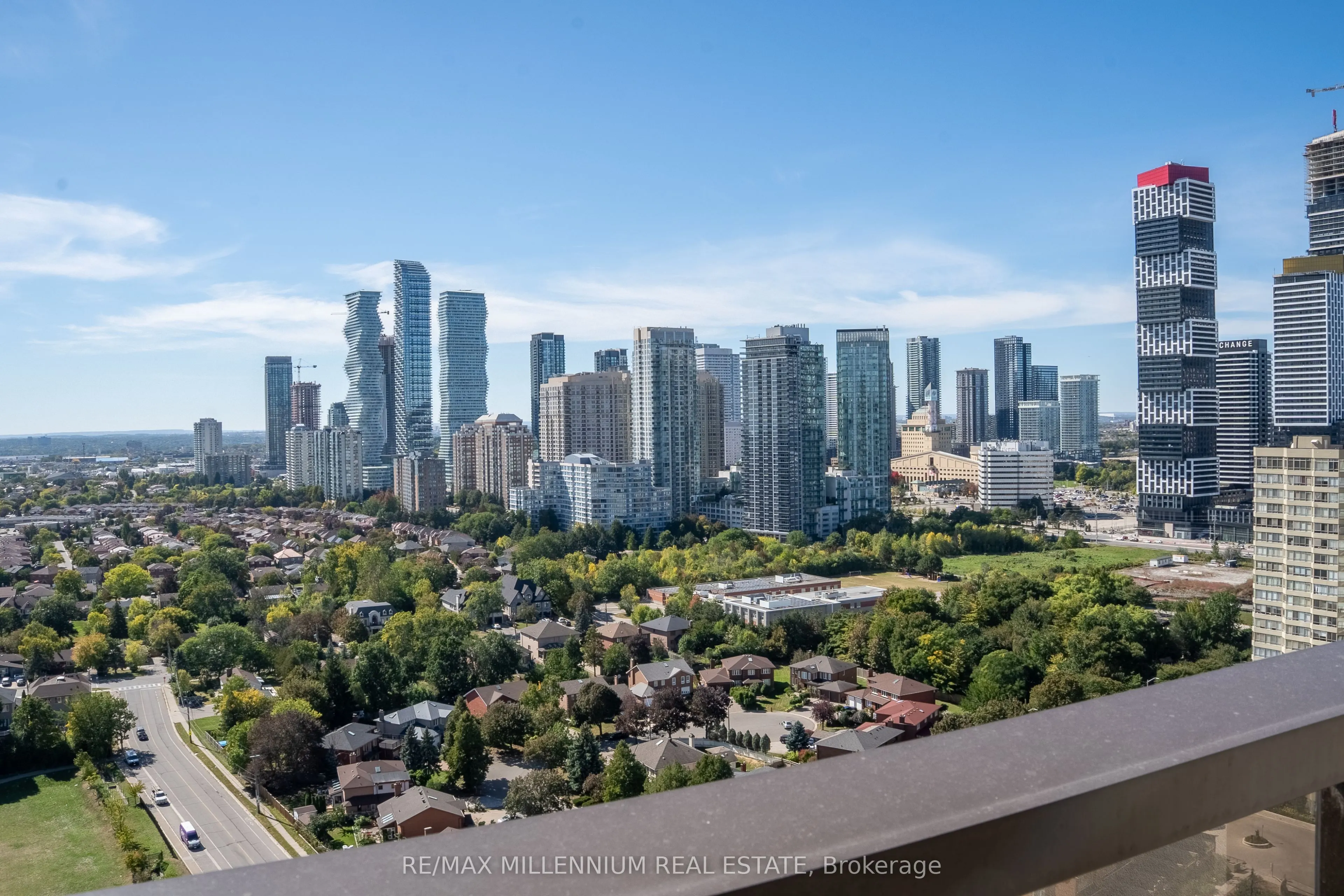 36 Elm Drive W #2607