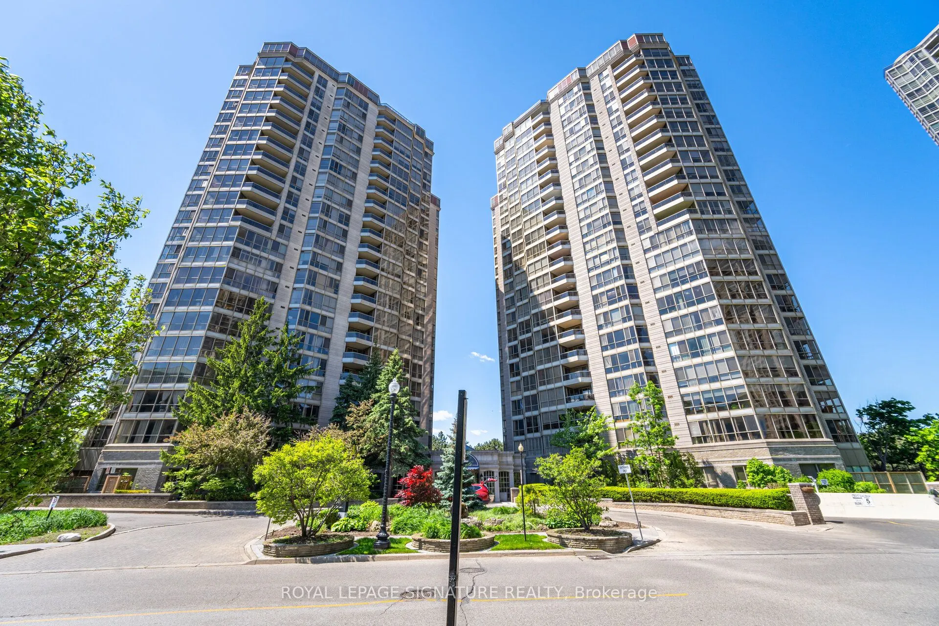 55 Kingsbridge Garden Circle #2310