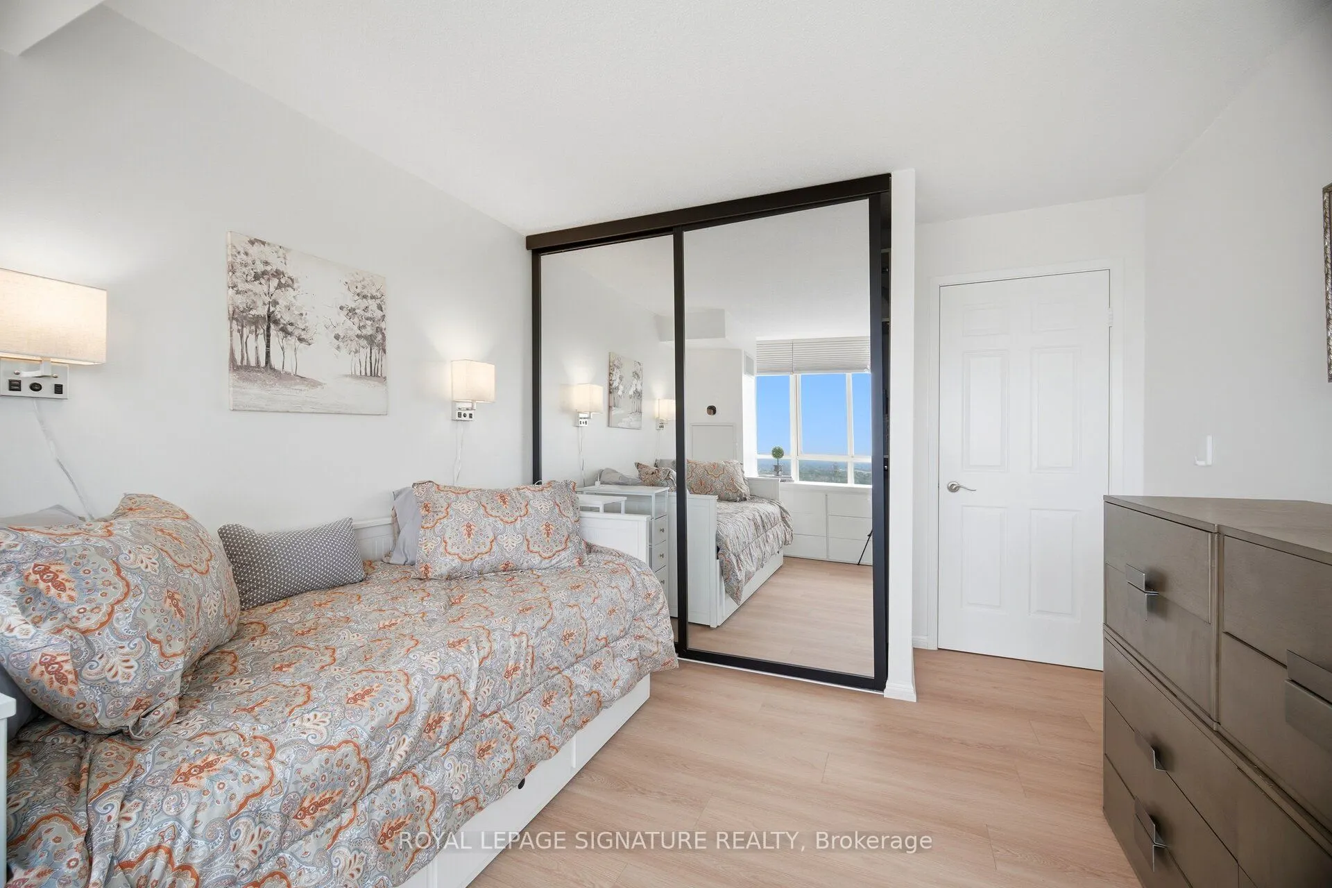 55 Kingsbridge Garden Circle #2310