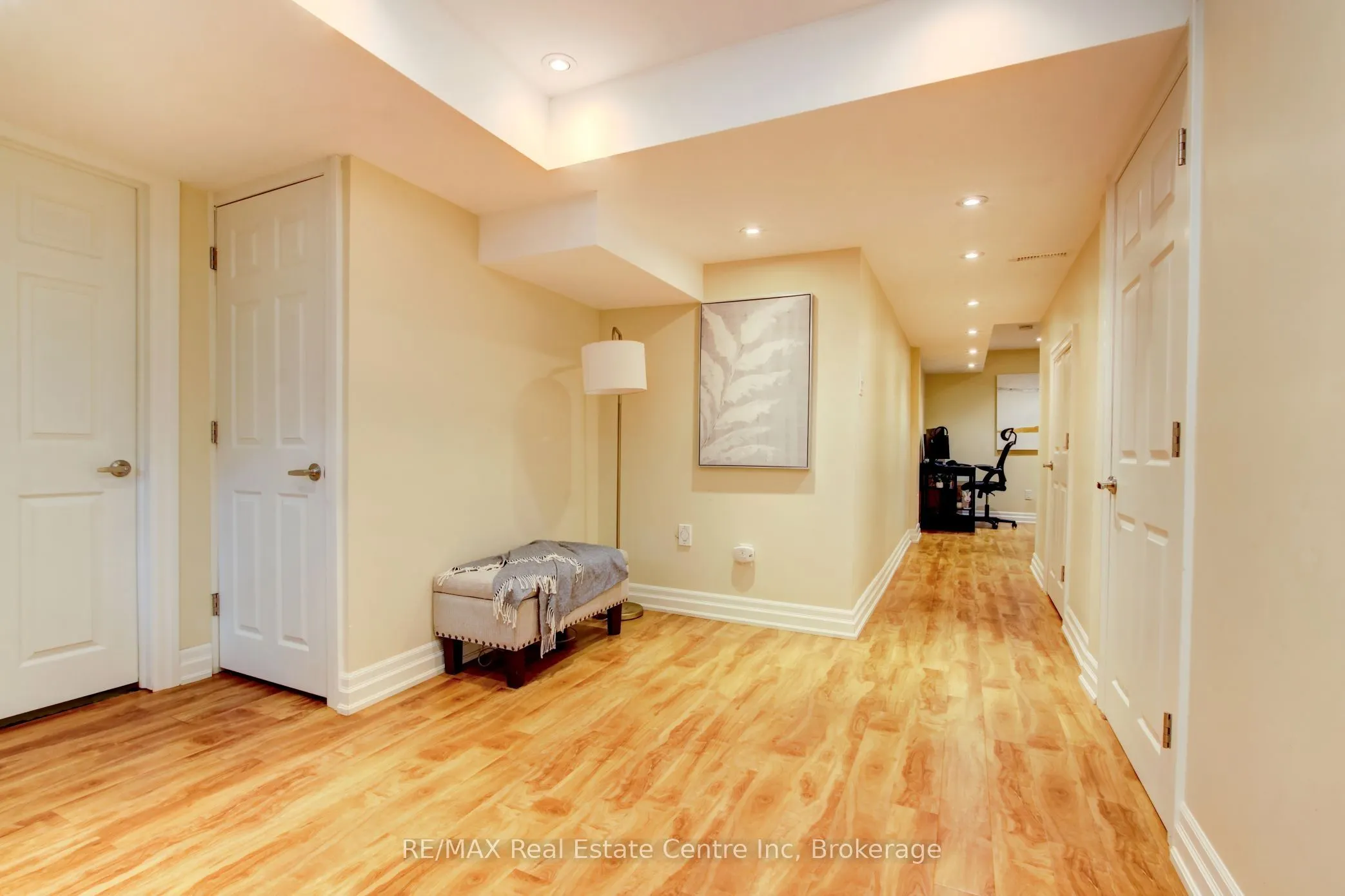 52 Bardoe Crescent