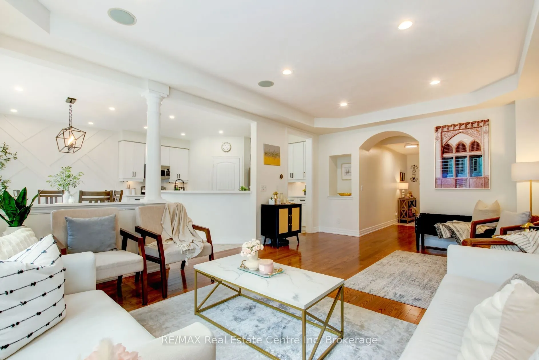 52 Bardoe Crescent