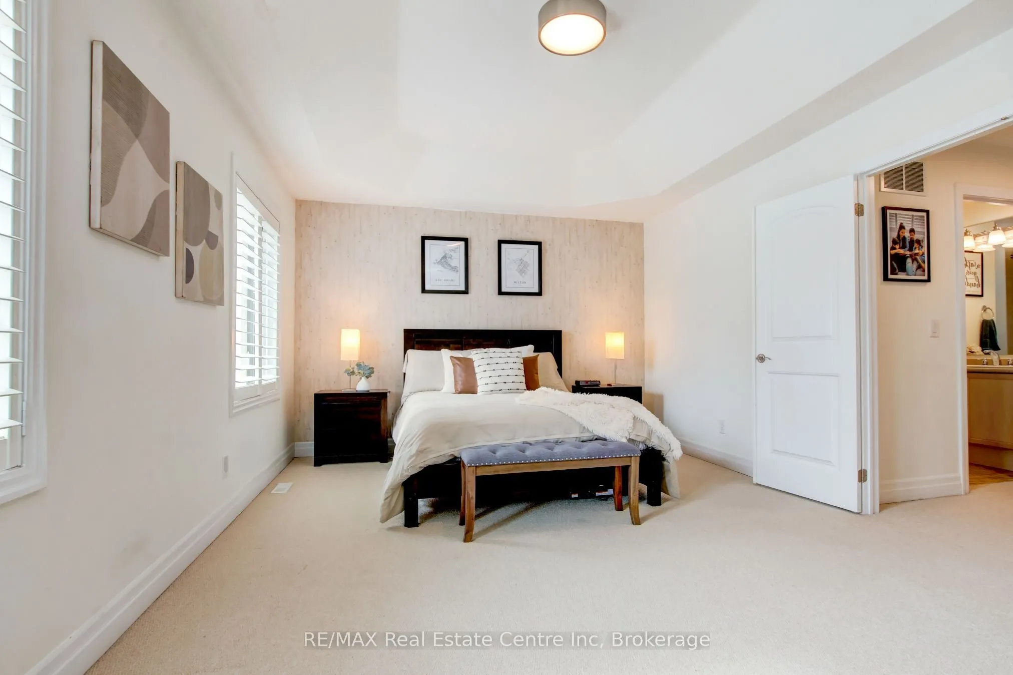 52 Bardoe Crescent