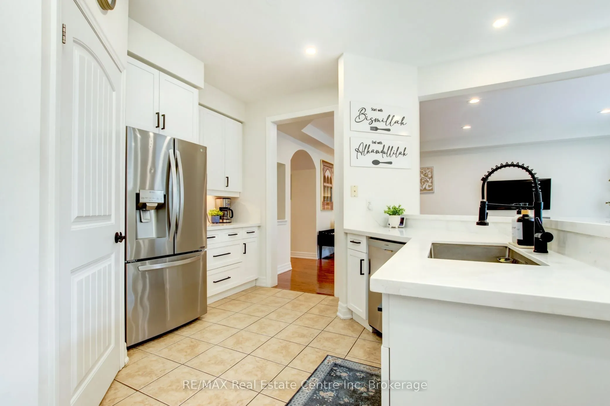 52 Bardoe Crescent