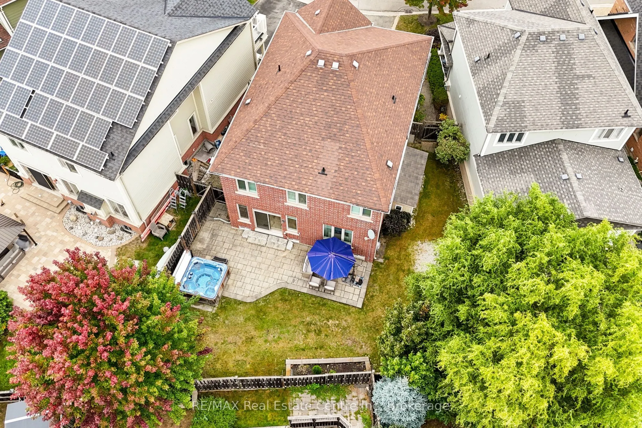 52 Bardoe Crescent