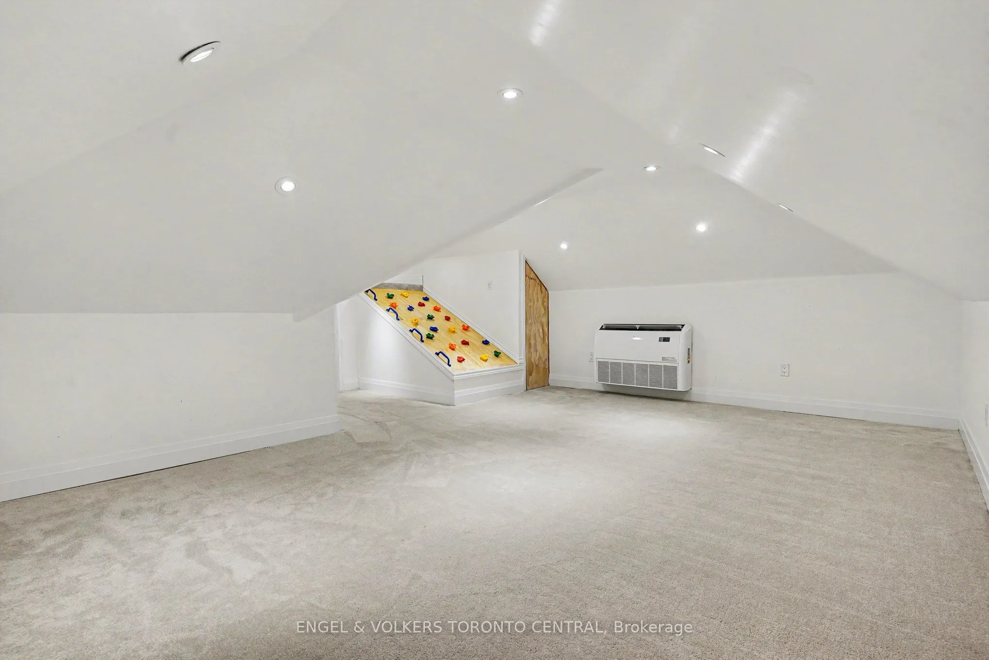 28 Inverleigh Drive