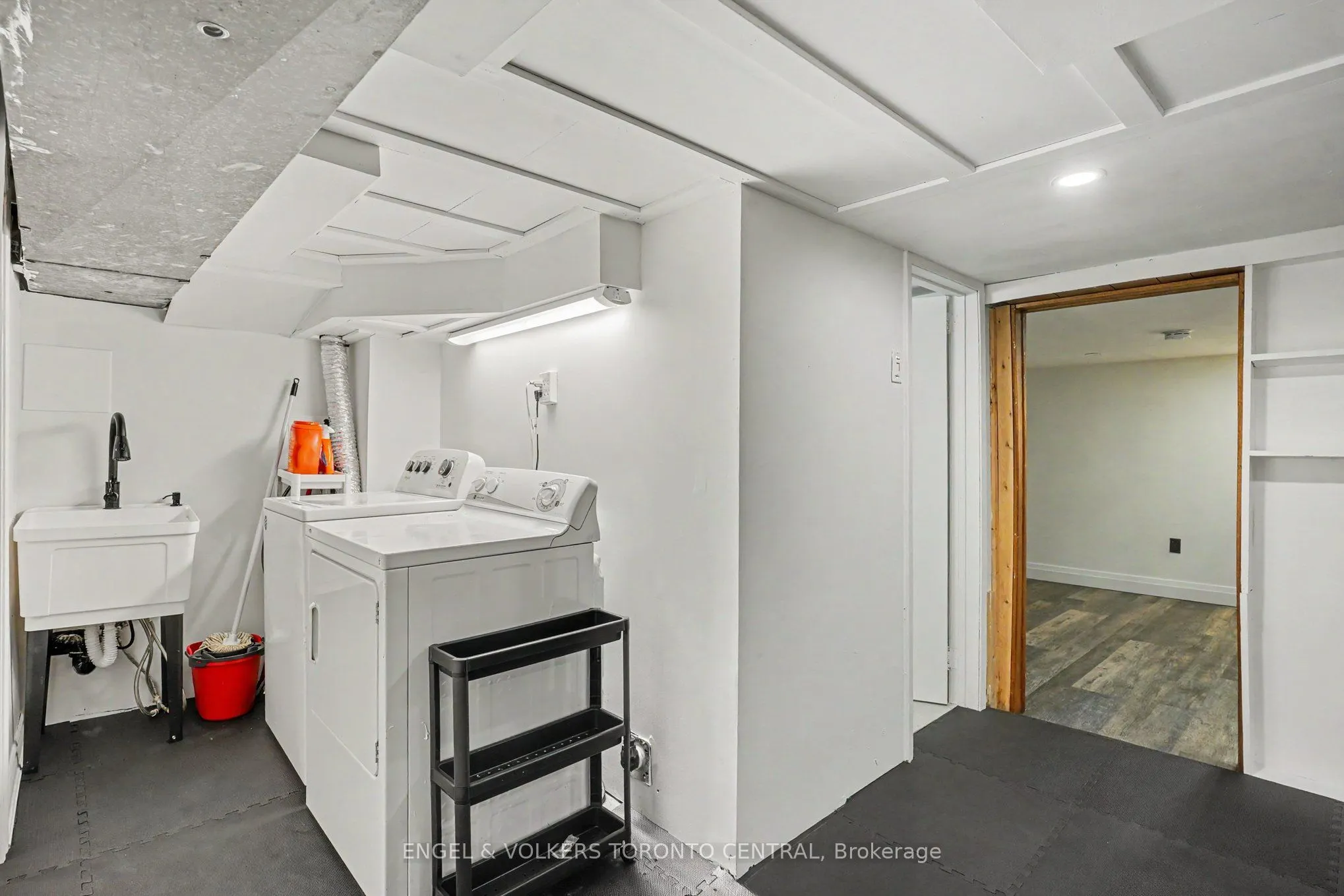 28 Inverleigh Drive