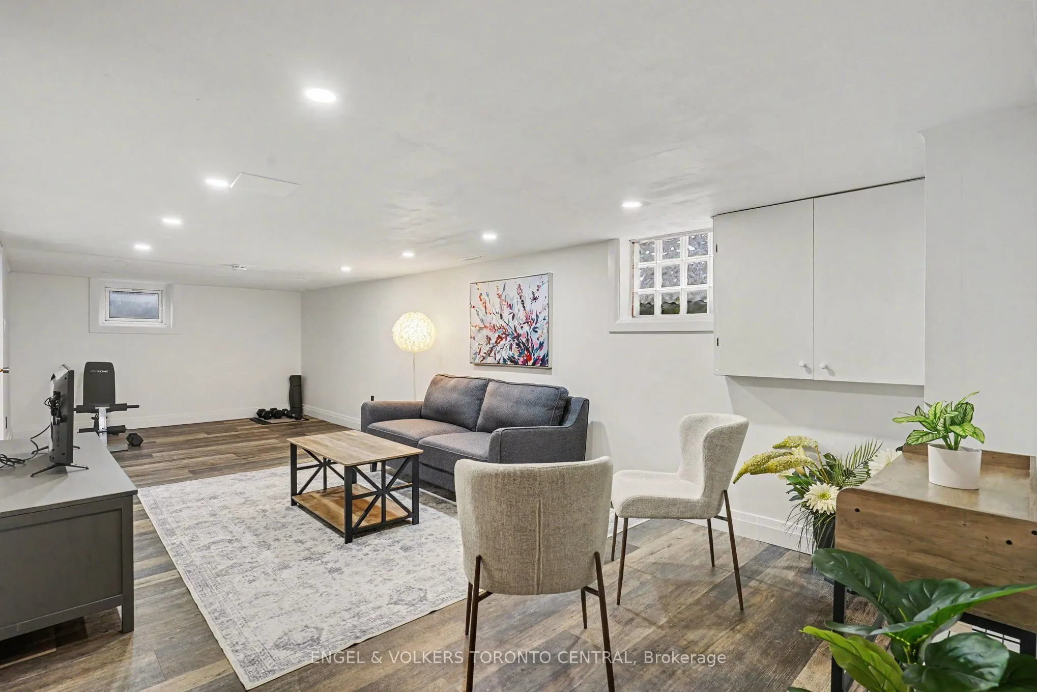 28 Inverleigh Drive