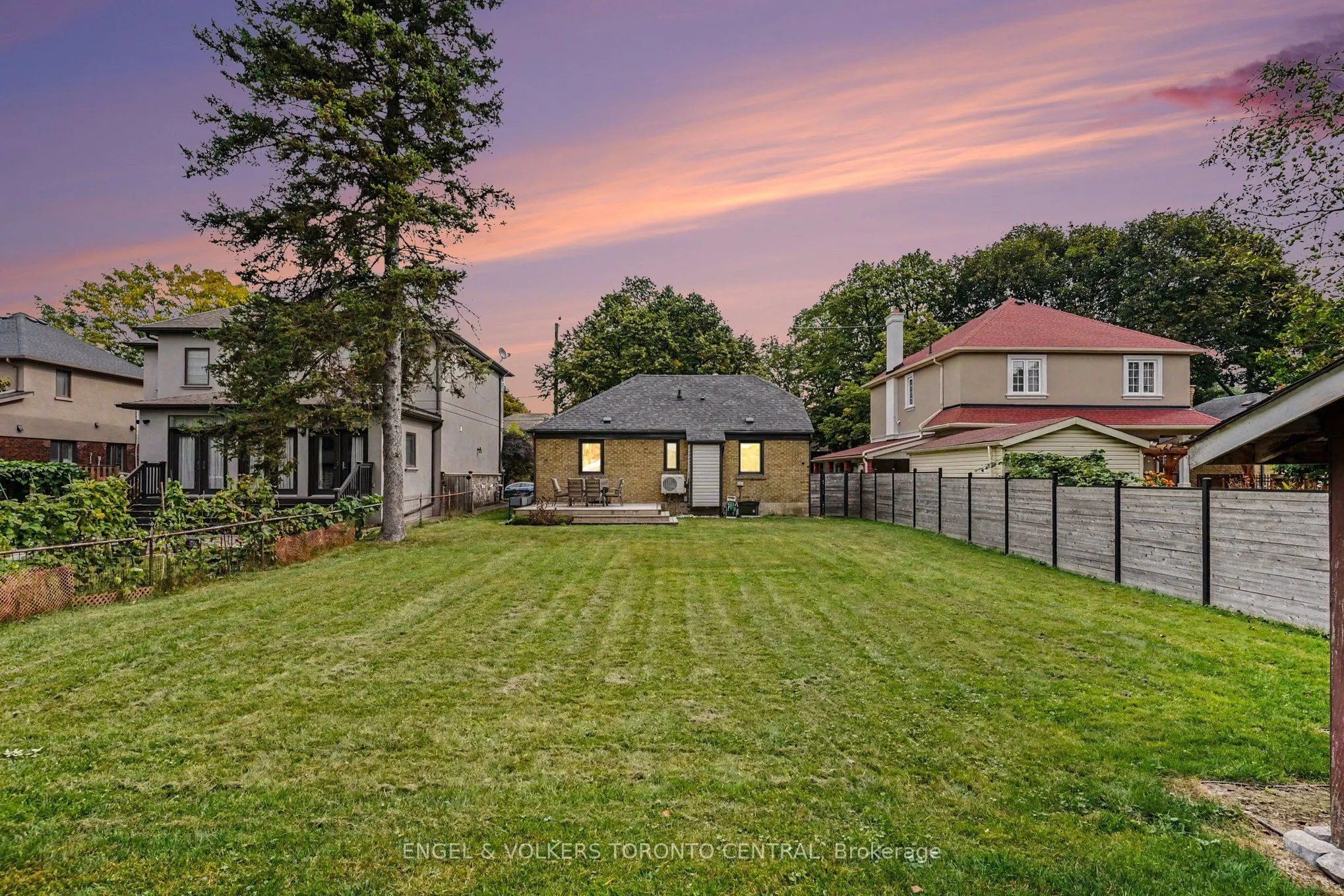 28 Inverleigh Drive